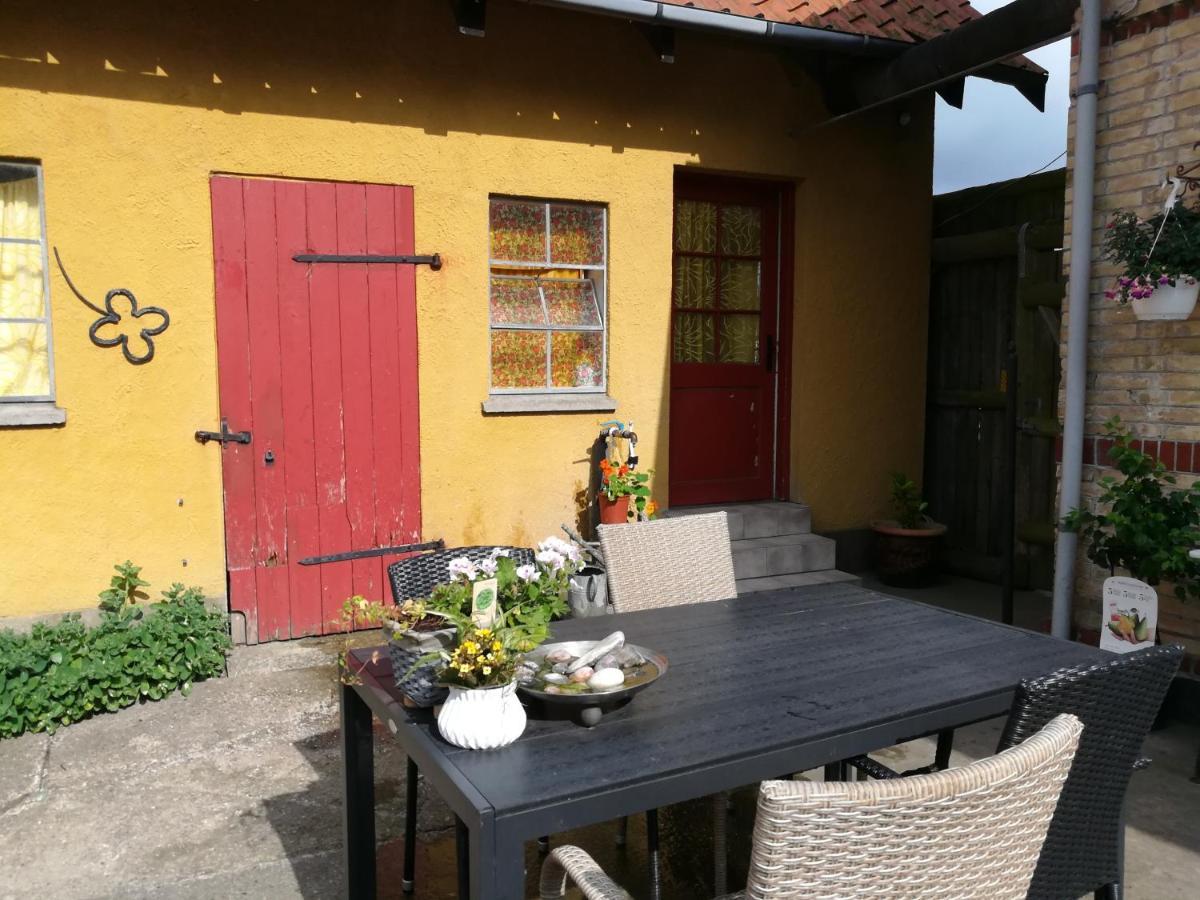 Bed and Breakfast Nakednature Borre Exterior foto